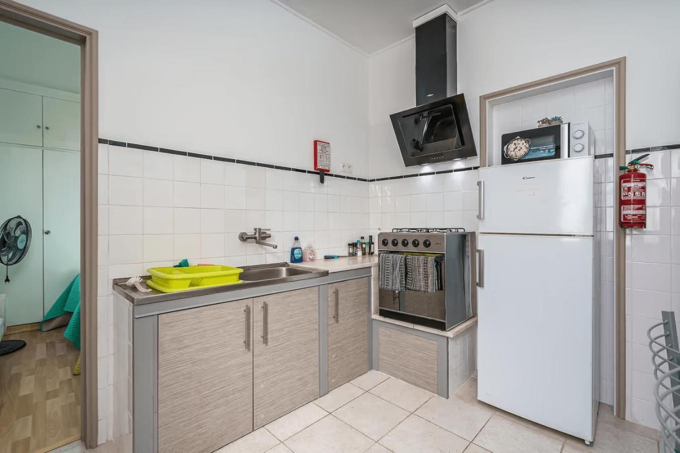 Lovely Apartment In Lagos With Terrace - Close To Beach Bagian luar foto